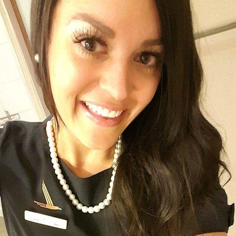 Meet your Posher, Dena